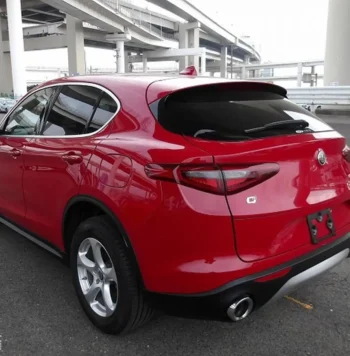 Alfa Romeo Stelvio 2