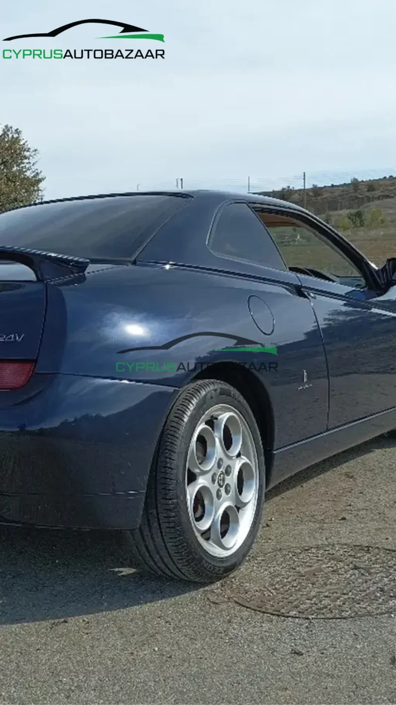 2002 Alfa Romeo GT 3.0L Manual Petrol Coupe for Sale in Cyprus – €7,500