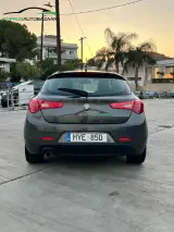 2011 Alfa Romeo Giulietta 1.6L Manual Diesel Hatchback for Sale in Cyprus – €3,800