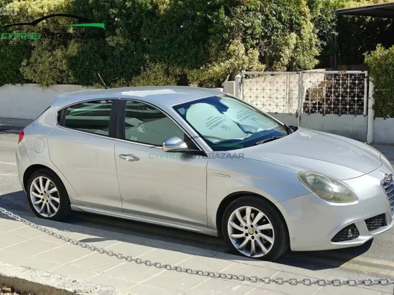 2011 Alfa Romeo Giulietta 2.0L Diesel for Sale in Cyprus – €7,500