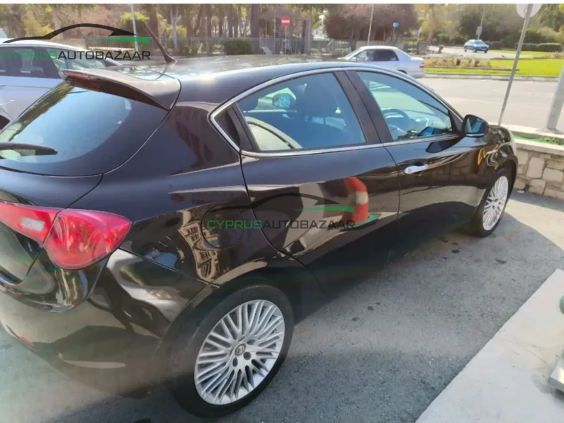 2012 Alfa Romeo Giulietta 1.4 Turbo Petrol Automatic for Sale in Cyprus – €8,500