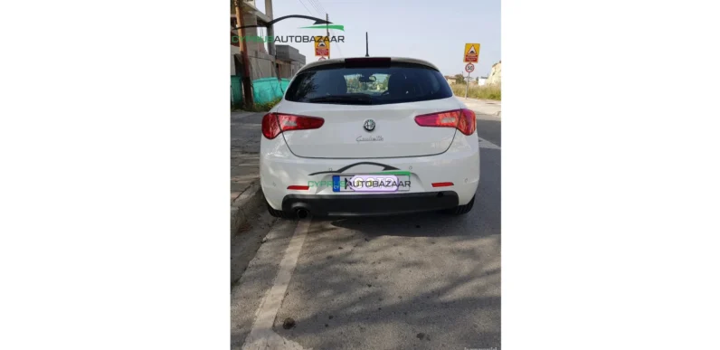 2012 Alfa Romeo Giulietta 1.4L White for Sale in Cyprus – €6,900