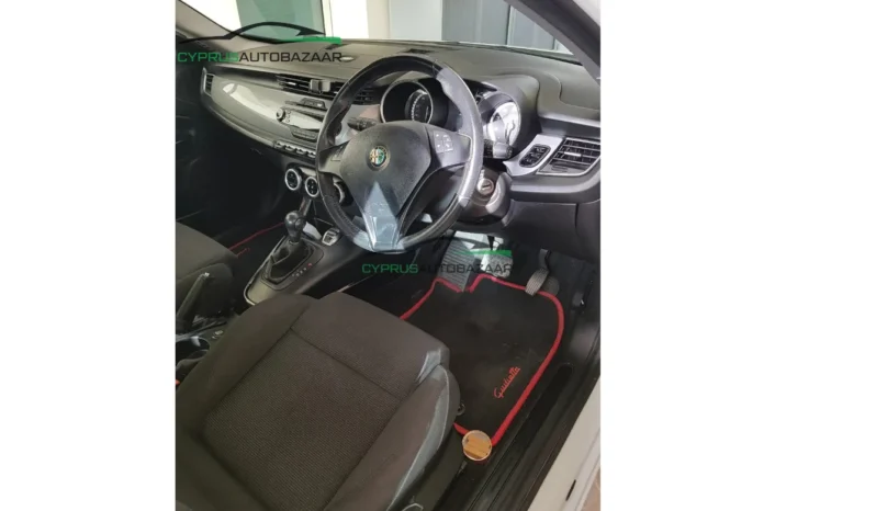 
								2012 Alfa Romeo Giulietta 1.4L White for Sale in Cyprus – €6,900 full									