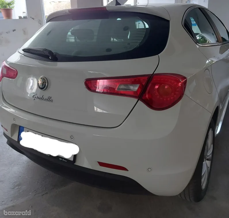 2016 Alfa Romeo Giulietta 1.4L Automatic Hatchback for Sale in Cyprus – €13,000