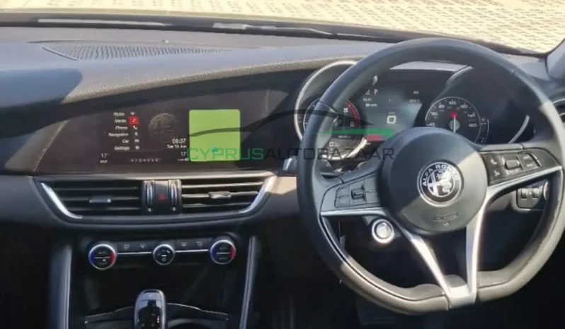 
								2018 Alfa Romeo Giulia 2.2L Diesel Saloon for Sale in Cyprus – €17,000 full									