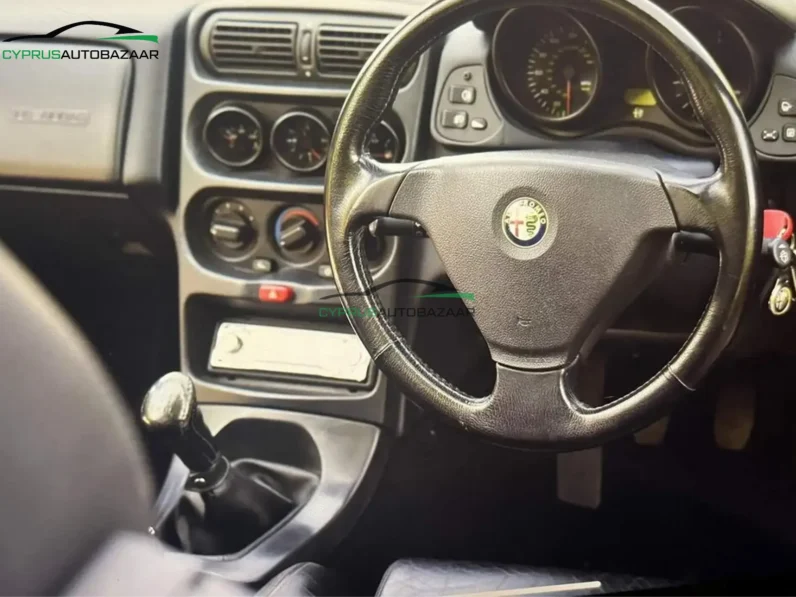 1997 Alfa Romeo Spider 2.0L Convertible for Sale in Cyprus – €11,000